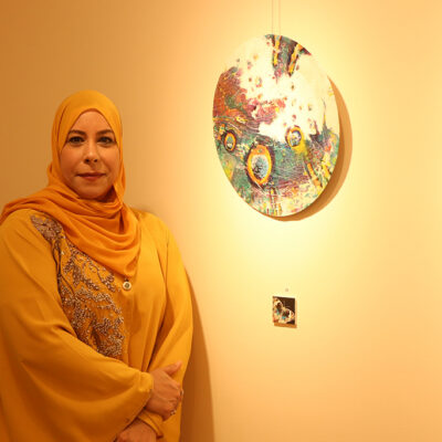معرض ”تأملات دائرية“ للفنانة نائلة المعمرية